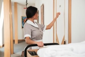 Read more about the article Expert Nurse at Home, Full-Time Caretaker & Cleaning Services Under One Roof
